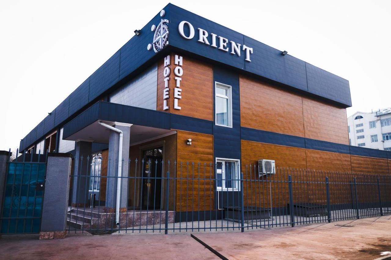 Orient Hotel Osh Exterior photo